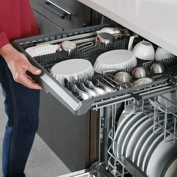 dishwasher-with-3rd-rack